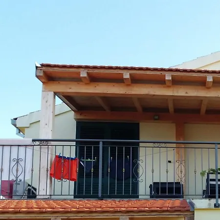 Apartments With A Parking Space Cove Ljubljeva, Trogir - 18371 Vinisce Exterior photo